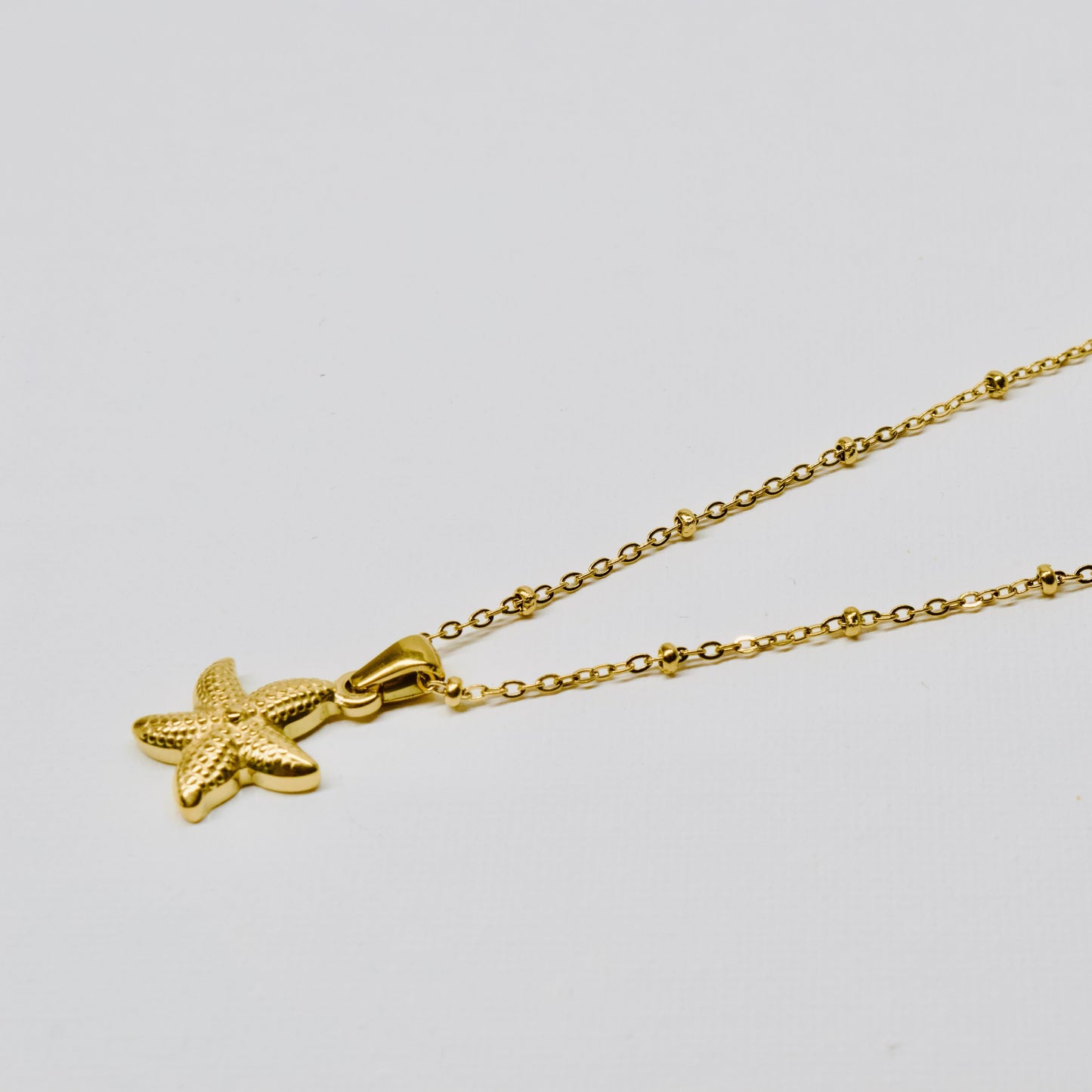 ESTELLA NECKLACE