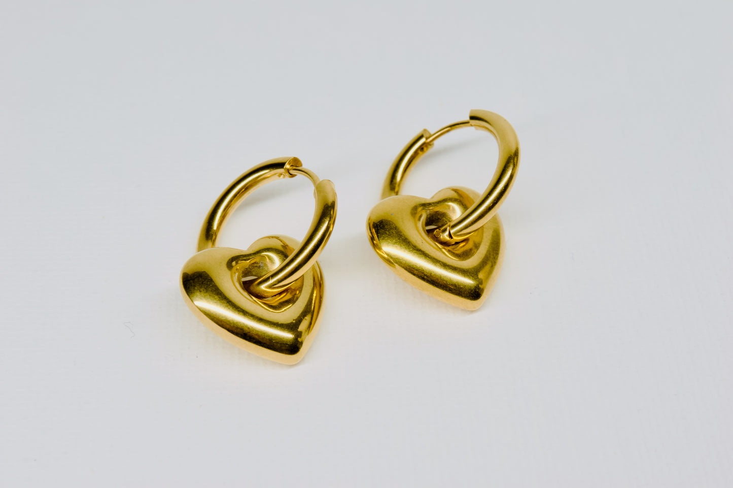CUPID EARRING
