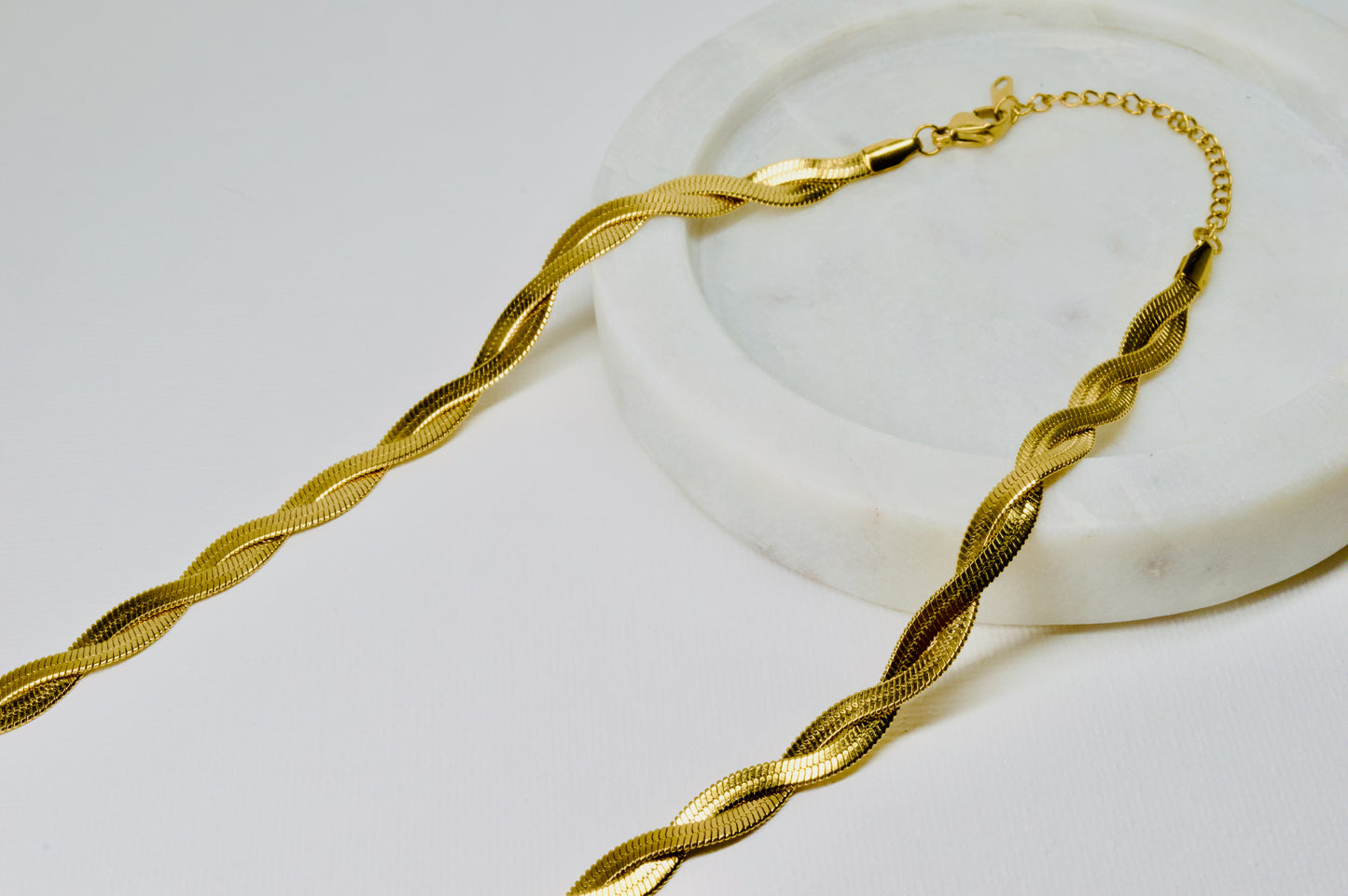 DOUBLE SNAKE NECKLACE
