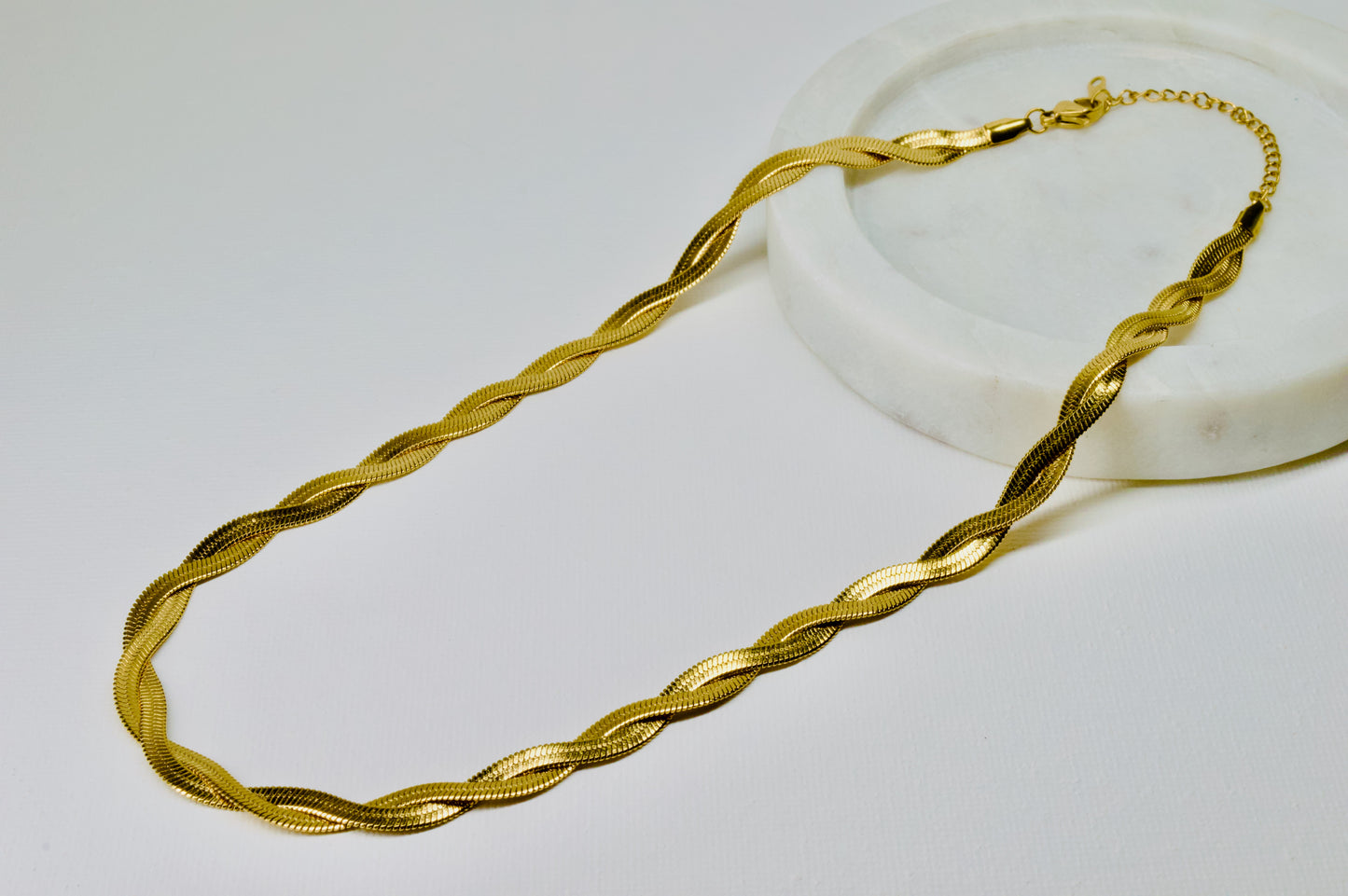 DOUBLE SNAKE NECKLACE