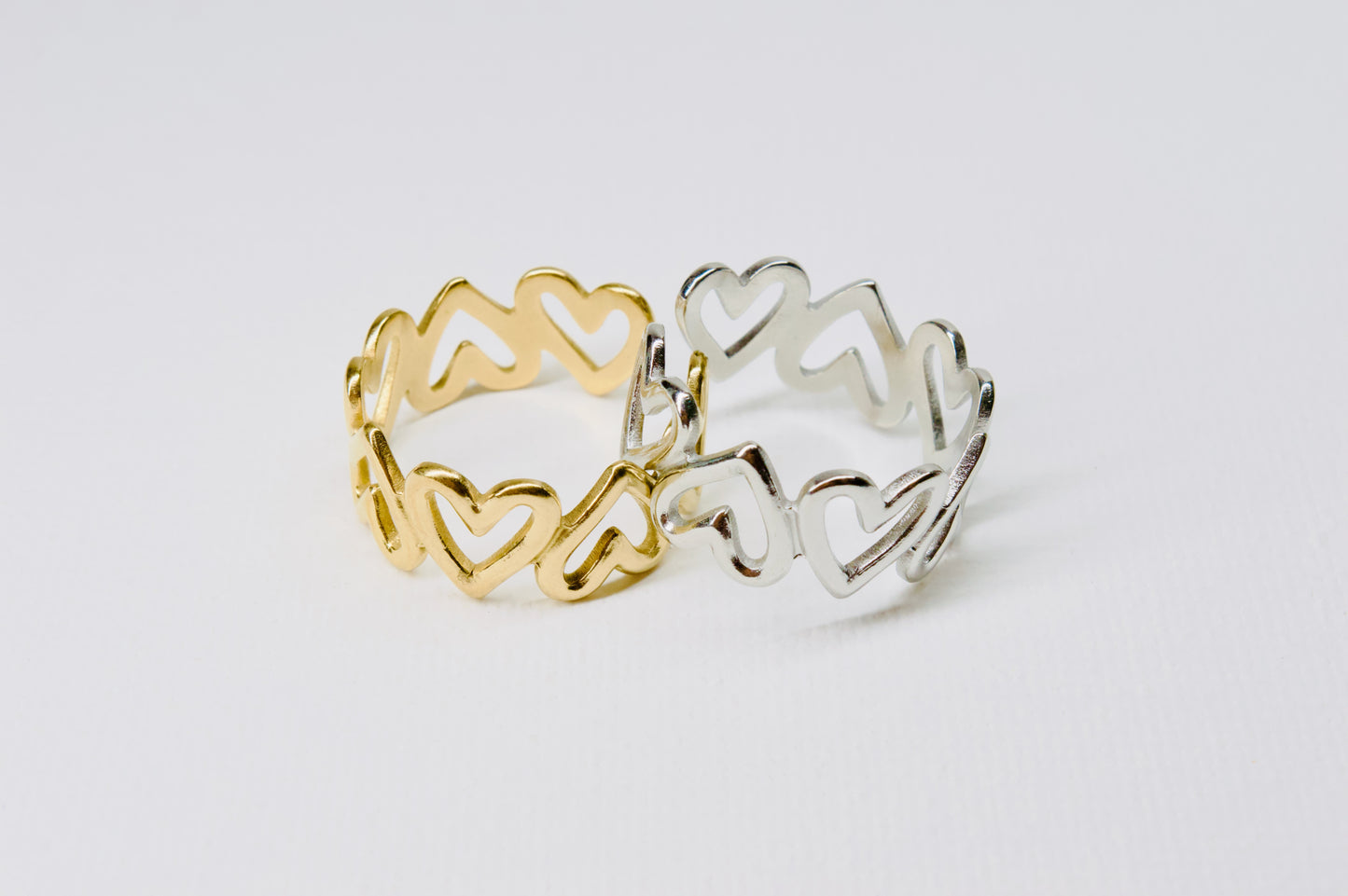 HEARTS RING