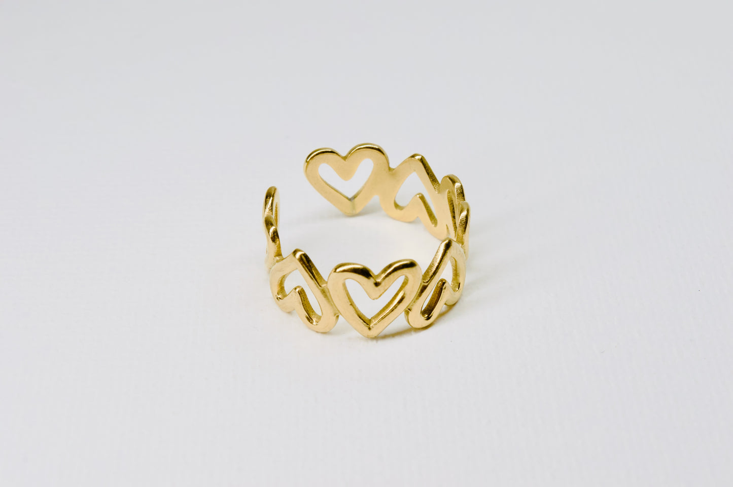 HEARTS RING