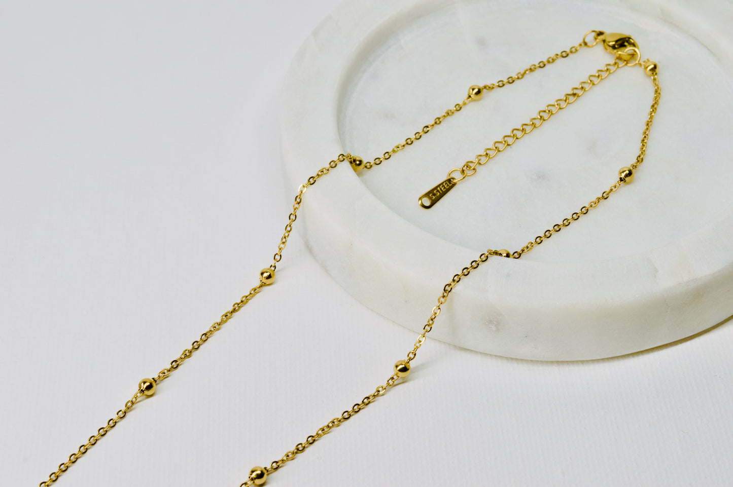 FLAVIA NECKLACE