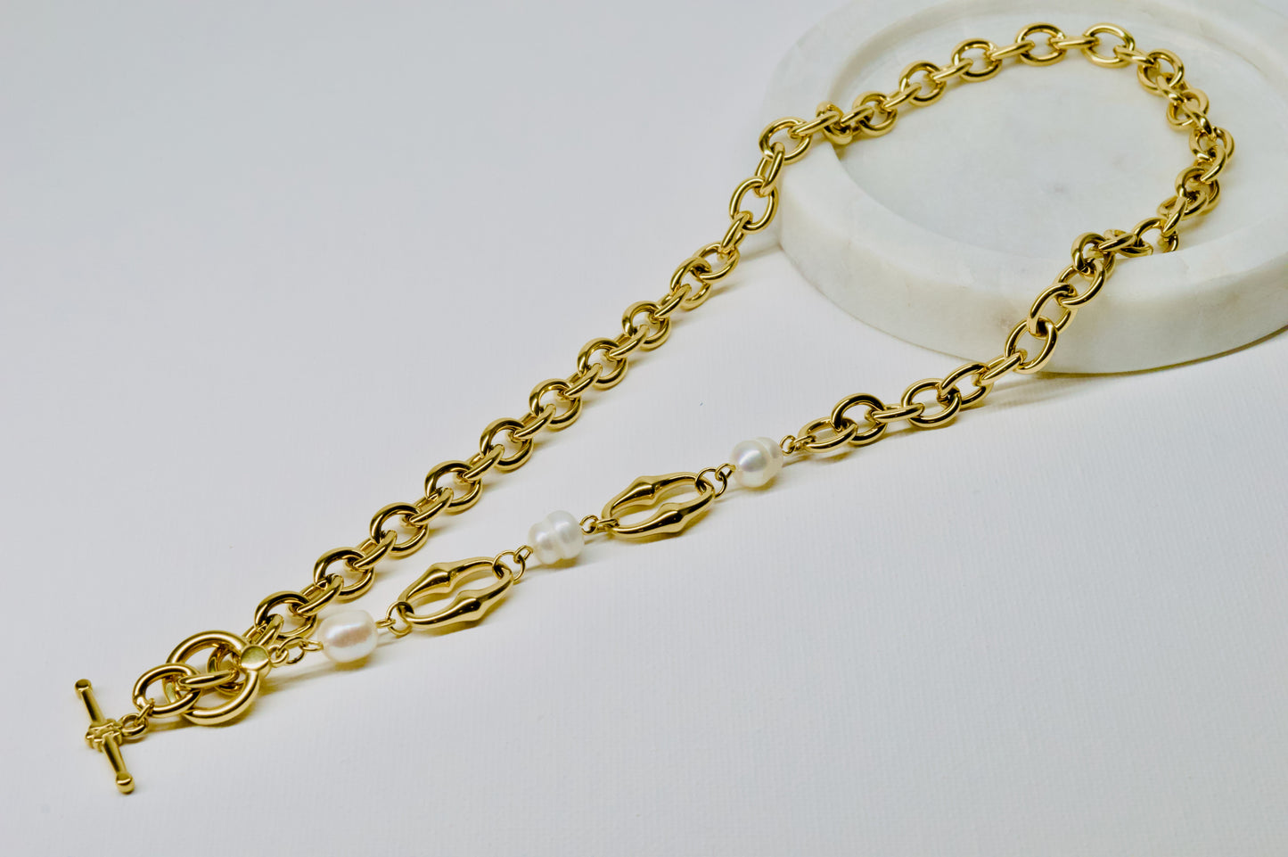 BIANCA NECKLACE