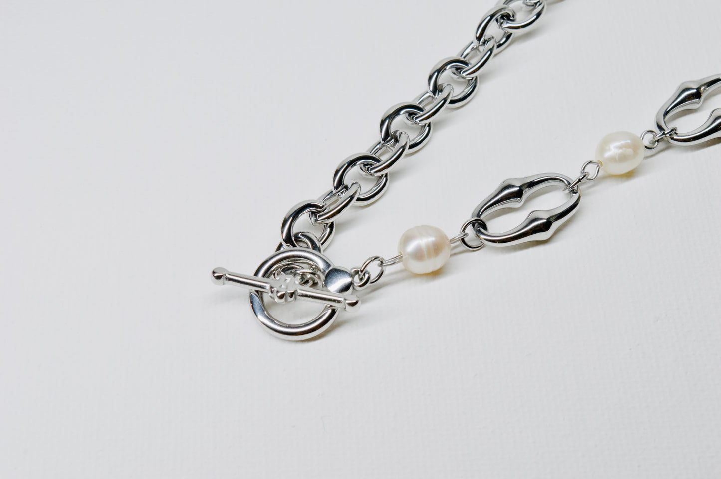 BIANCA NECKLACE