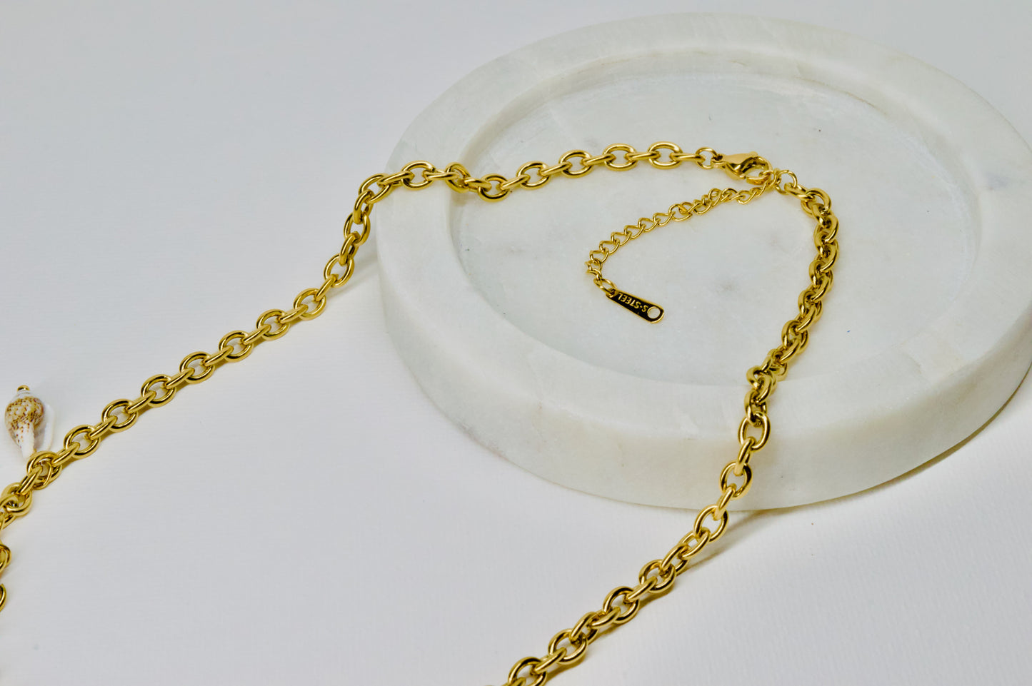 OCEAN NECKLACE