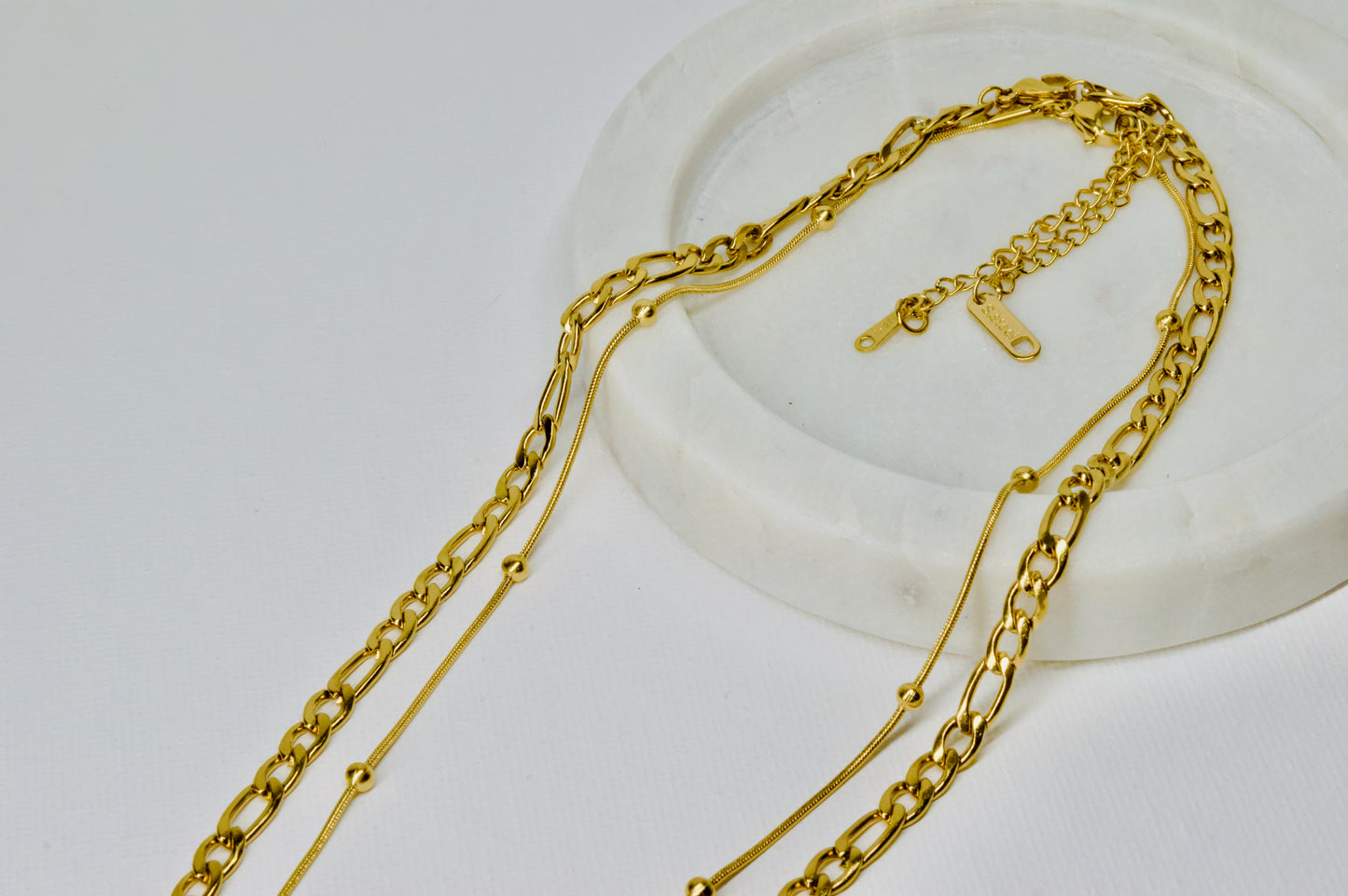 SOLANA NECKLACE