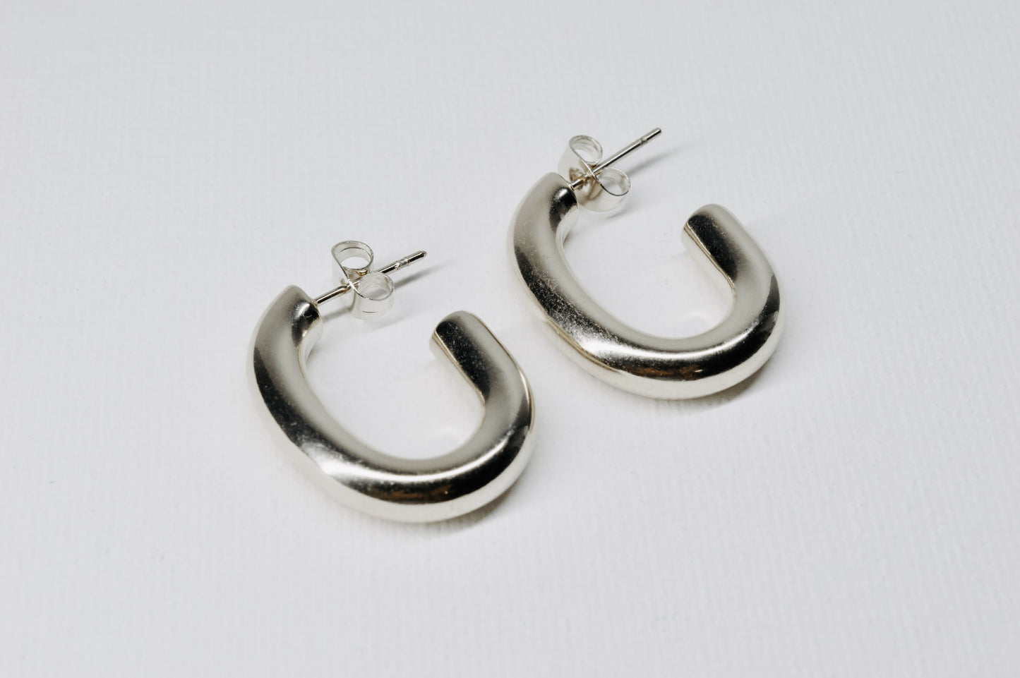 LINDA EARRING