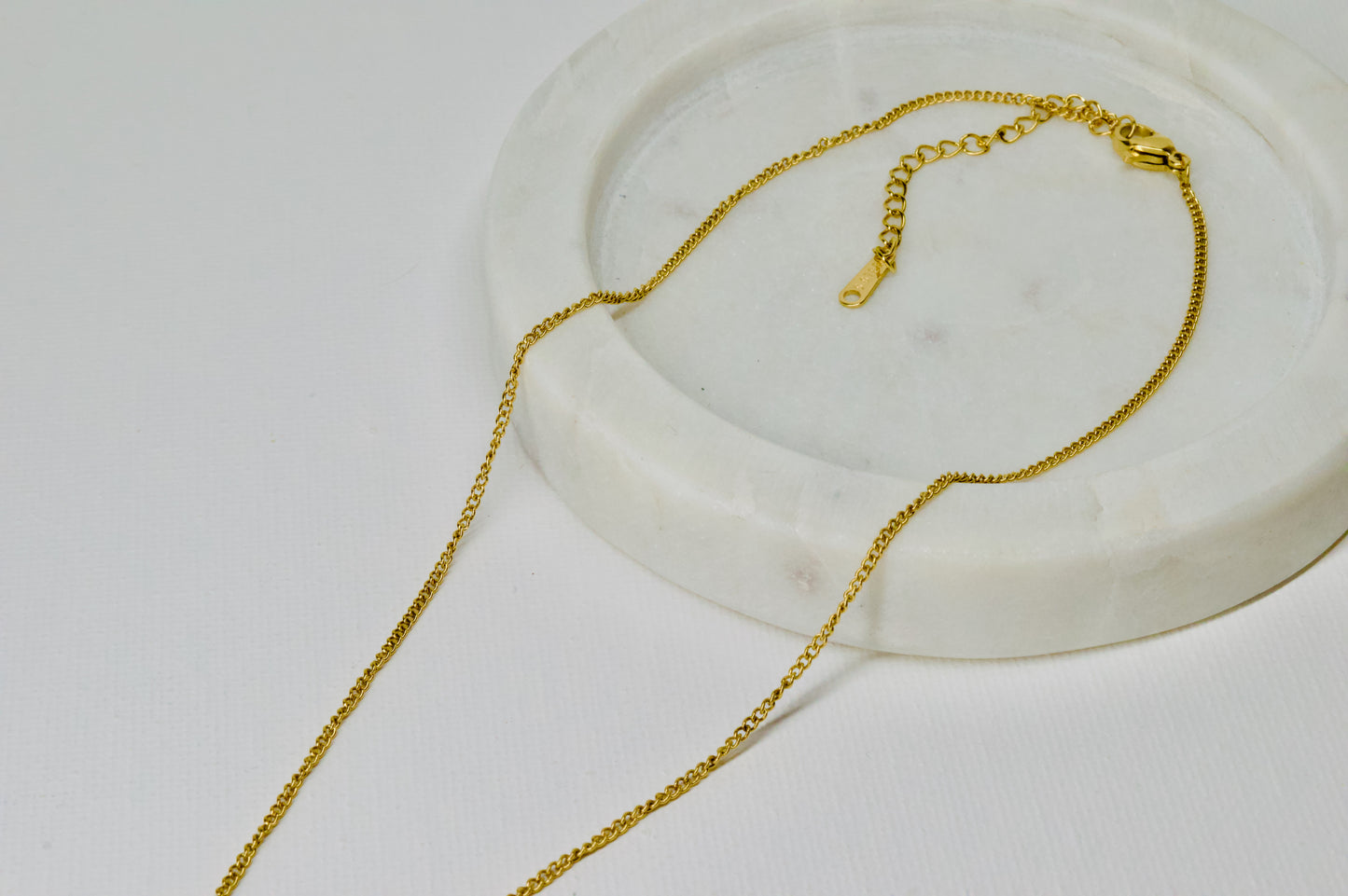 SIA NECKLACE