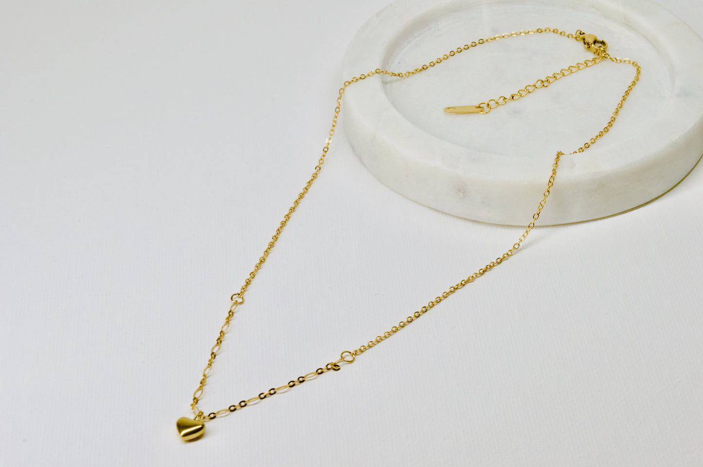 MINI MORA NECKLACE