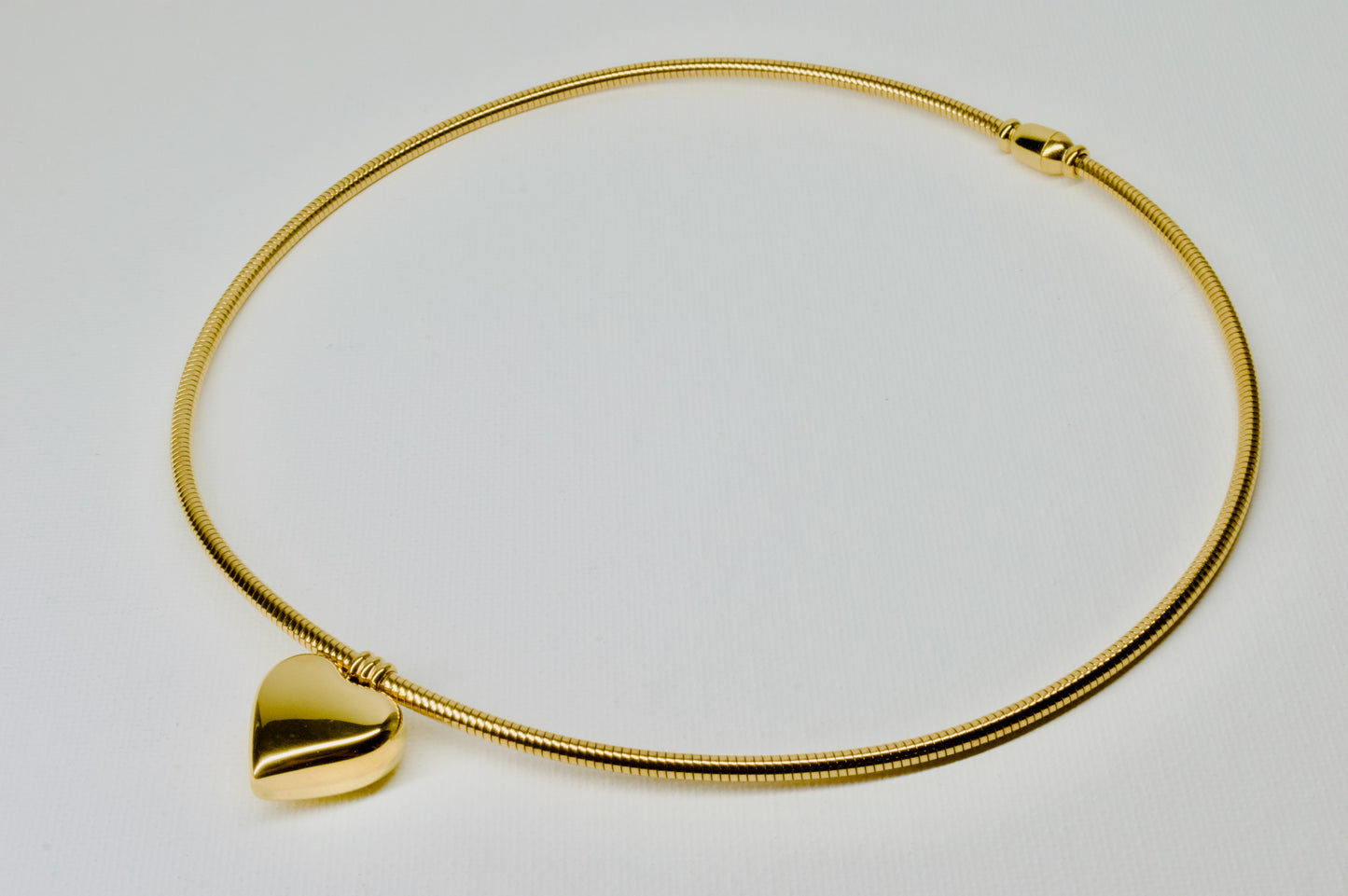 HEART CHOKERS NECKLACE