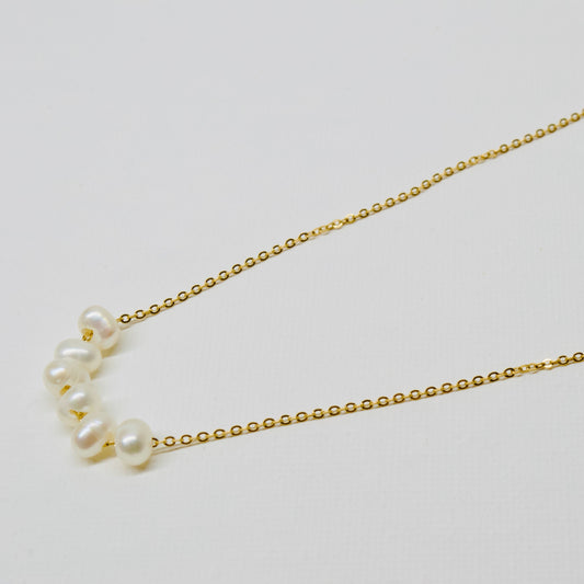 MIA NECKLACE