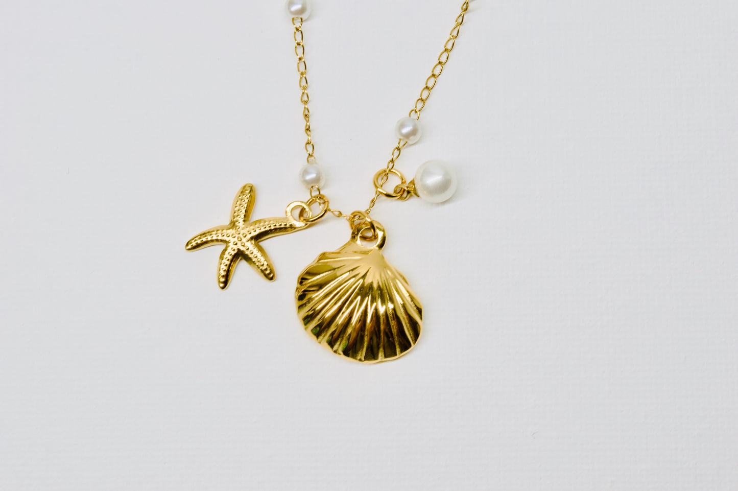 AURORA NECKLACE
