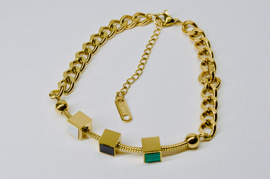 SQUARE BRACELET