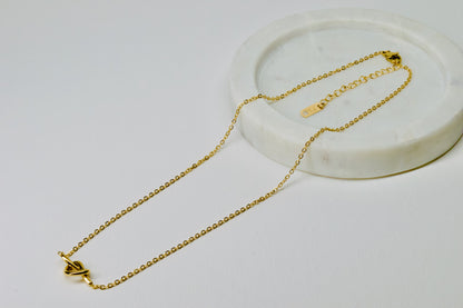 KNOT  LOVE NECKLACE