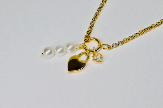 MADIE NECKLACE