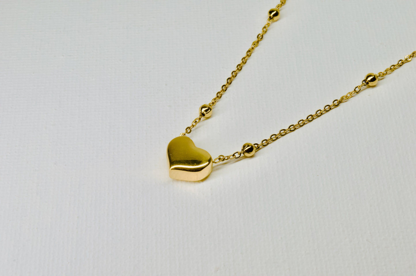 MORA NECKLACE