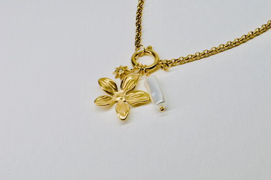 FLORA NECKLACE